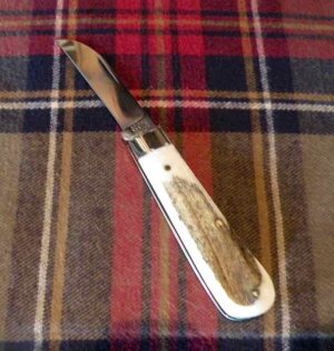 A. Wright & Son Sheffield, England Tackler Utility Knife with Stag Scales and Curved Blade