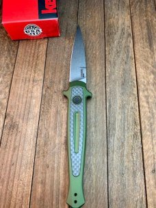 Kershaw Launch 8 Stiletto Automatic Anodized Aluminum Handles Carbon Fiber Inserts