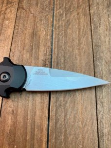 Kershaw Mini Stiletto Launch 12  Black Anodized Aluminum with Carbon Fiber Inlay 