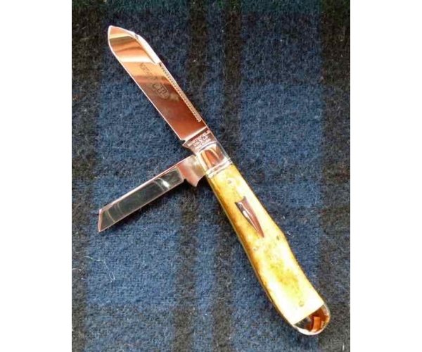 Great Eastern Norhfield 922219 Eureka Jack w/Antique Goldenrod Camel BoneSpear/Sheepsfoot Blade