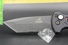 Used Gerber Auto 06 Tanto Automatic Knife aluminum Scales (3.7" S30V Black Serr)