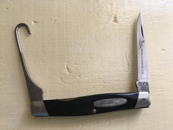 Buck, USA 321 Bird Hook and Trapper Blade Pocket Knife Buck, USA 321 Bird Hook and Trapper Blade Pocket Knife