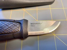 Mora Eldris (Pre-Owned) with Sheath