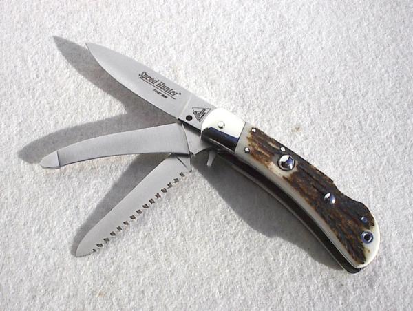 NOS FIRST RUN GENUINE STAG ITALIAN AKC AUTO SPEED HUNTER 3 BLADE WITH ORIGINAL SHEATH