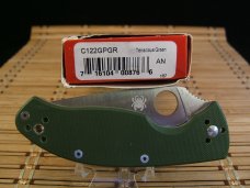 SPYDERCO 8 CR 13 MOV TENACIOUS GREEN LARGE LINER LOCK NEW IN BOX WITH PAPERS BELT CLIP CARRY KNIFE