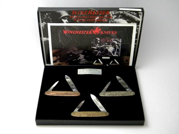 Winchester Trademark USA 1995 Rifles That Won The War 50 Year Anniversary 3 Knife Set in Box Winchester Trademark USA 1995 Rifles That Won The War 50 Year Anniversary 3 Knife Set in Box