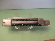 Hubertus Green Bone Lever Lock Auto