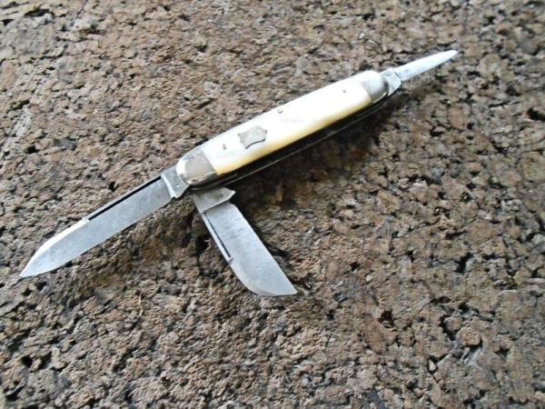 Old Southington Conn Cattle Knife