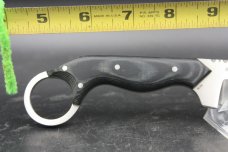 Lightly used CRKT Ringed Razel form my personal collection comes with sheath 