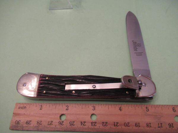 Hubertus Large  Brown  Bone Lever Lock 