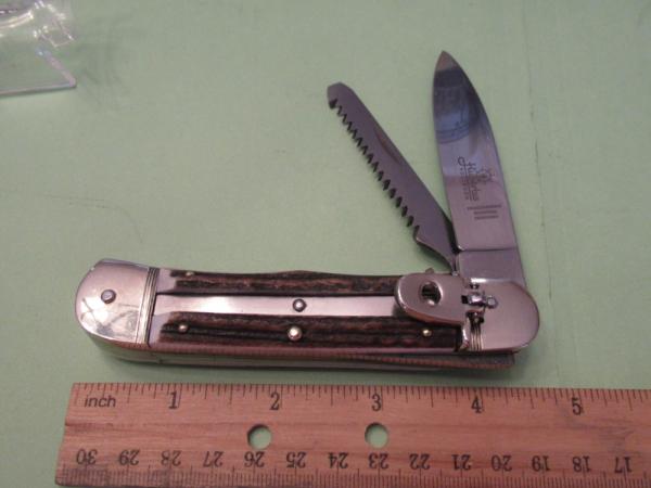 Hubertus Stag  Camp with Saw Blade  Lever Lock 