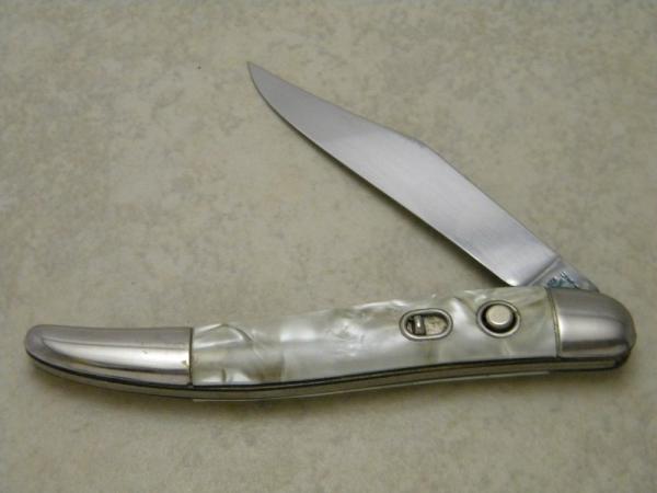 Hammer Brand USA (Imperial) Cracked Ice Switchblade Knife