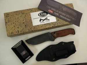 Case XX 43176 Winkler Recurve Utility No.6 Knife: Brown canvas laminate handle, 88CrV2 Carbon steel 