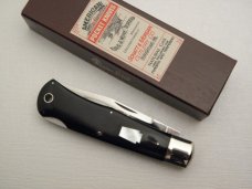 Schatt & Morgan, Keystone Series XII, Lockback Hunter – Cape Water Buffalo horn, #14113L: 2002 Schatt & Morgan, Keystone Series XII, Lockback Hunter – Cape Water Buffalo horn, #14113L: 2002