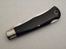 Schatt & Morgan, Keystone Series XII, Lockback Hunter – Cape Water Buffalo horn, #14113L: 2002 Schatt & Morgan, Keystone Series XII, Lockback Hunter – Cape Water Buffalo horn, #14113L: 2002