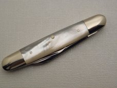 Schatt & Morgan, Keystone Series XII, Premium Mother of Pearl Senator Pen #052221: 2002 Schatt & Morgan, Keystone Series XII, Premium Mother of Pearl Senator Pen #052221: 2002