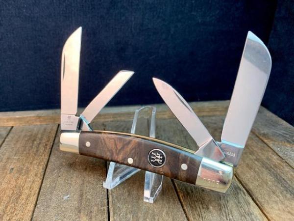 Henckels, By Boker, Congress in Beautiful Walnut Gunstock Wood