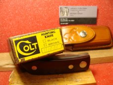 COLT TRI FOLDER 1973 DESIGN BARRY WOODS MD U1050 COLT SHEATH AND BOX COLT TRI FOLDER 1973 DESIGN BARRY WOODS MD U1050 COLT SHEATH AND BOX