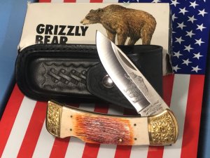 Vint Parker IMAI K-539 Lockback Hunter Knife w A Grizzly Bear Blade Etching -Orig Sheath & Box -NOS