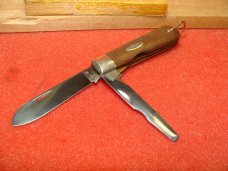 CASE XX USA 4 DOT 1976 UTILITY ELECTRICAL KNIFE 12031L WALNUT WOOD HANDLES CASE XX USA 4 DOT 1976 UTILITY ELECTRICAL KNIFE 12031L WALNUT WOOD HANDLES
