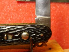 SCHRADE CUT CO. WALDEN NY 1916-46 DOUBLE BUTTON 3 3/4" AUTOMATIC KNIFE JIGGED BLACK COMPOSITION SCHRADE CUT CO. WALDEN NY 1916-46 DOUBLE BUTTON 3 3/4" AUTOMATIC KNIFE JIGGED BLACK COMPOSITION