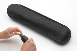 NEW BLACK ITALIAN LEATHER AGA CAMPOLIN ITALY EMBOSSED SWITCHBLADE KNIFE POUCH LARGE ( 12"- 13" )