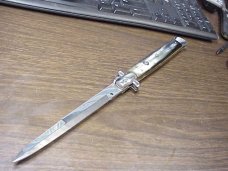 33cm 13" Italian Renzo Beltrame Brazilian horn stiletto switchblade Bayonet blade swivel bolster 33cm 13" Italian Renzo Beltrame Brazilian horn stiletto switchblade Bayonet blade swivel bolster