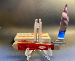 Case Cheetah Red Pearl Kirinite 10111 1/2L SS 2018 Model