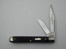 Schatt & Morgan, Keystone Series XVII Timeworn Red Jigged Bone Horticulturists knife #042197: 2007 Schatt & Morgan, Keystone Series XVII Timeworn Red Jigged Bone Horticulturists knife #042197: 2007