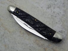 Schatt & Morgan, Keystone Series XVIII Penn. Brown Berry Worm Groove Bone Whittler #043054: 2008 Schatt & Morgan, Keystone Series XVIII Penn. Brown Berry Worm Groove Bone Whittler #043054: 2008