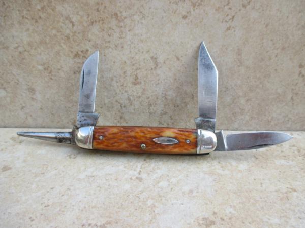 Forged USA   Four Blade Cattleman's Knife    (made by Camillus for Sears and Roebuck Co.) 