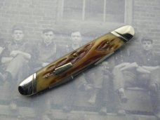 Schatt & Morgan, Keystone Series XX Bourbon Reversed Worm Groove Bone Gentleman's Muskrat - #042121 Schatt & Morgan, Keystone Series XX Bourbon Reversed Worm Groove Bone Gentleman's Muskrat - #042121