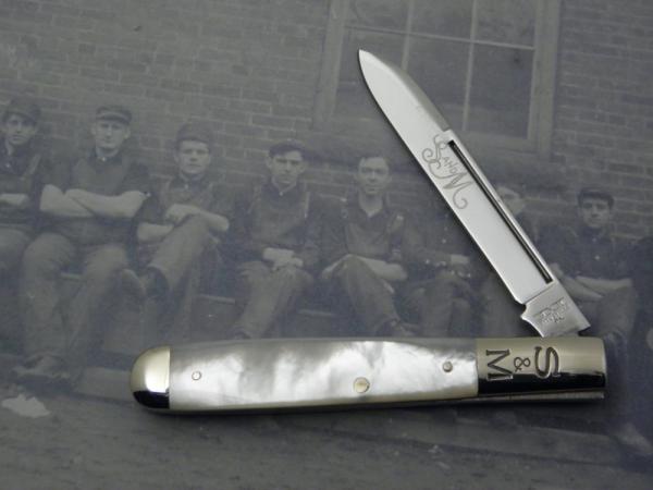 Schatt & Morgan, Keystone Series XX Pearl Signature Bolster Doctor’s Knife - #051297: 2010, Schatt & Morgan, Keystone Series XX Pearl Signature Bolster Doctor’s Knife - #051297: 2010,