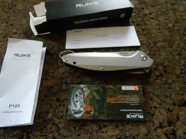 Mint in box-Ruike Flipper Knife with box
