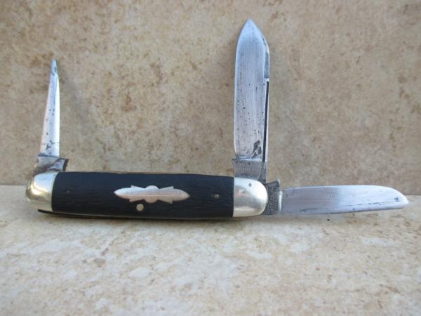 Ulster Knife Company Ebony Cattleman Knife Ulster Knife Company Ebony Cattleman Knife
