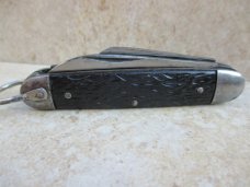"Made In USA"  Equal Cattleman Knife 