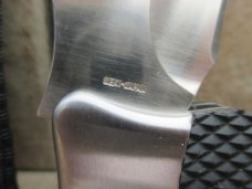 SOG Tomcat    Full Size Lockback 