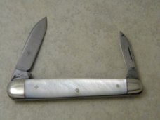 Crown Cut Co New York Pearl Pen Knife