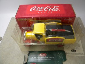 Case XX USA 2002 Bone Tiny Texas Toothpick 1925 Kenworth Truck 1:34th Die-Cast Metal Replica in Box