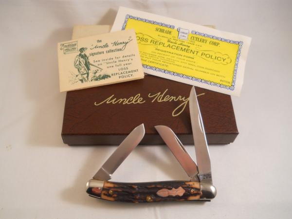 Schrade Uncle Henry 897UH USA Mint