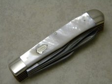 Bulldog Brand Pearl "1998 Old Dominion Knife Collectors Association" 5 Blade Trapper Knife Bulldog Brand Pearl "1998 Old Dominion Knife Collectors Association" 5 Blade Trapper Knife