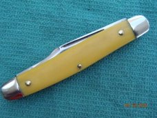 Kutmaster Utica NY Yellow Stockman with Etch Kutmaster Utica NY Yellow Stockman with Etch