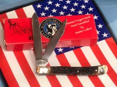 Bulldog Brand (Hand Made) 2 Blade Slim Trapper Pocket Knife w Great Redish Stag Handles -NOS + Box Bulldog Brand (Hand Made) 2 Blade Slim Trapper Pocket Knife w Great Redish Stag Handles -NOS + Box