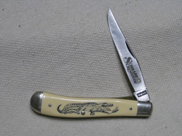 SCHRADE USA SC503 SCRIMSHAW LINERLOCK TRAPPER SCHRADE USA SC503 SCRIMSHAW LINERLOCK TRAPPER