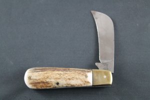 JOSEPH ELLIOT and SONS. pocketknife