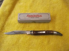 Remington R1613 Toothpick Knife Date:1987 - New with box and papers Stock # 114 Remington R1613 Toothpick Knife Date:1987 - New with box and papers Stock # 114