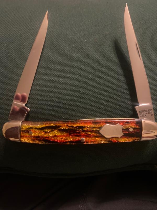 New Kutmaster Utica New York Christmas Tree Handles With Nickel Silver Bolsters And Two Blades New Kutmaster Utica New York Christmas Tree Handles With Nickel Silver Bolsters And Two Blades