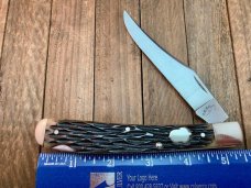 A.G. Russell Granddad’s Lockback In Antique Green Jigged Bone 5 1/4” A.G. Russell Granddad’s Lockback In Antique Green Jigged Bone 5 1/4”