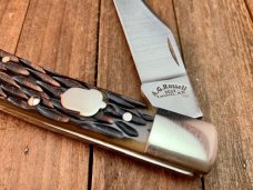 A.G. Russell Granddad’s Lockback In Antique Green Jigged Bone 5 1/4” A.G. Russell Granddad’s Lockback In Antique Green Jigged Bone 5 1/4”