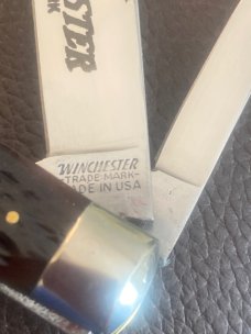 1987 Winchester 2857 Black Handles with Nickel Silver Bolsters And two Very Cool Blades new in Box 1987 Winchester 2857 Black Handles with Nickel Silver Bolsters And two Very Cool Blades new in Box